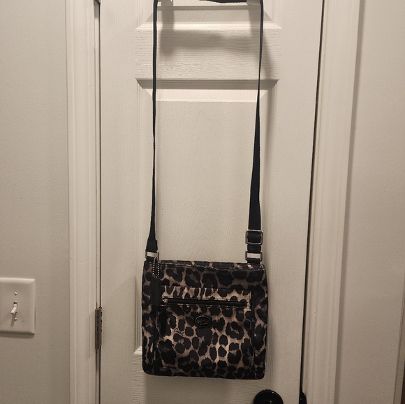 Coach Crossbody - Picture 4 of 4